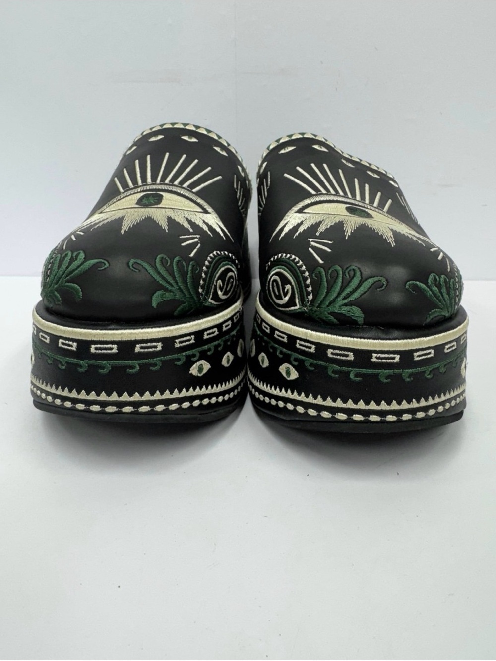 Farm Rio Black Platform Clogs Embroidered Mystic - Picture 8 of 8